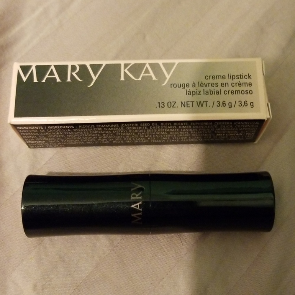 Mary Kay Creme Lipstick in Pink Satin